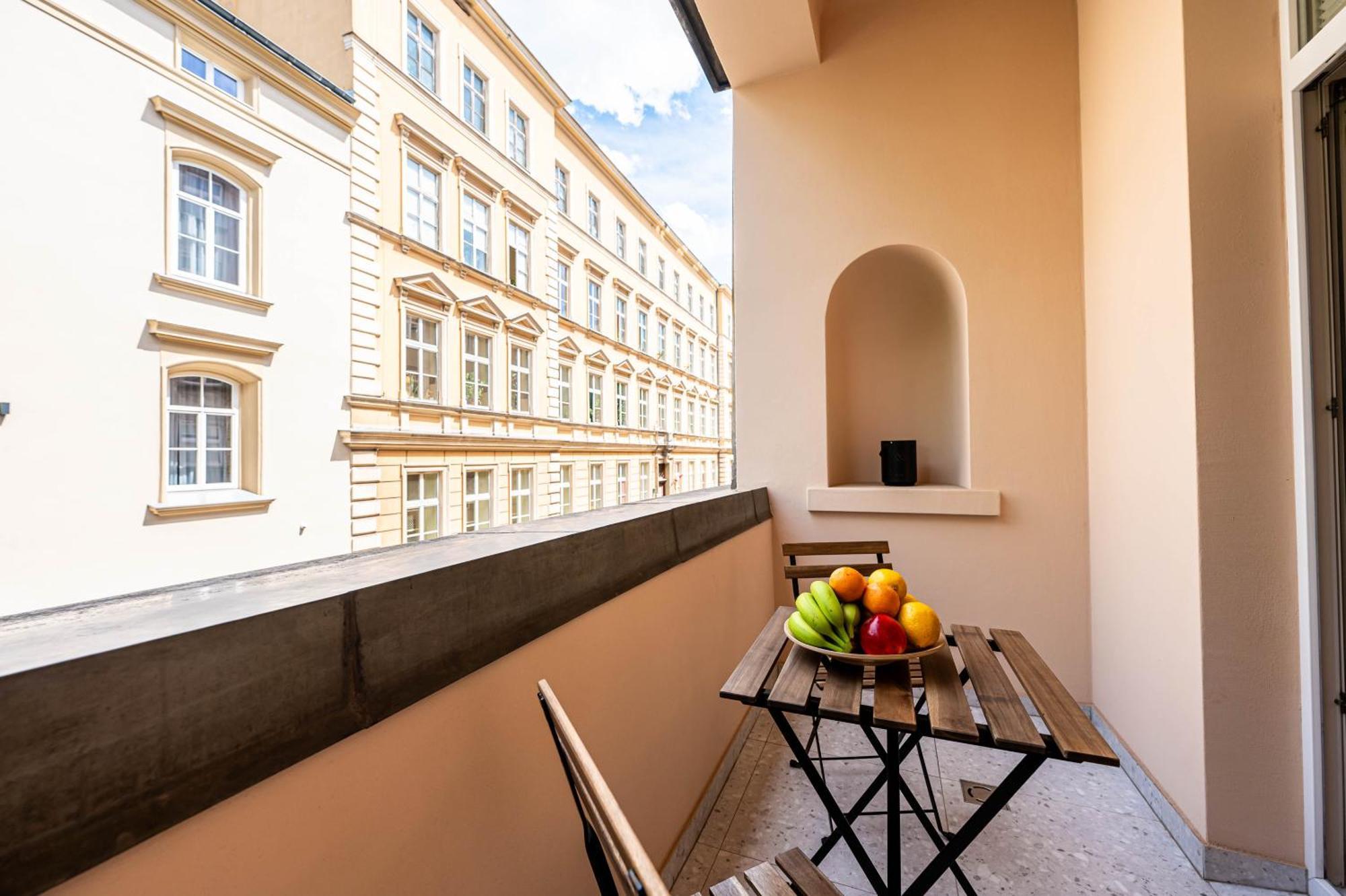 Trip Apartments Krakow Bagian luar foto