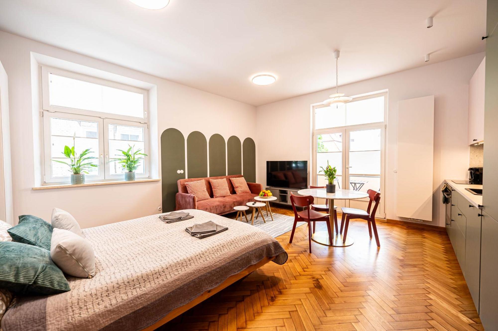 Trip Apartments Krakow Bagian luar foto